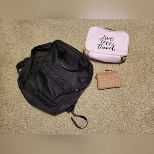 Lot of 3 travel everyday bags